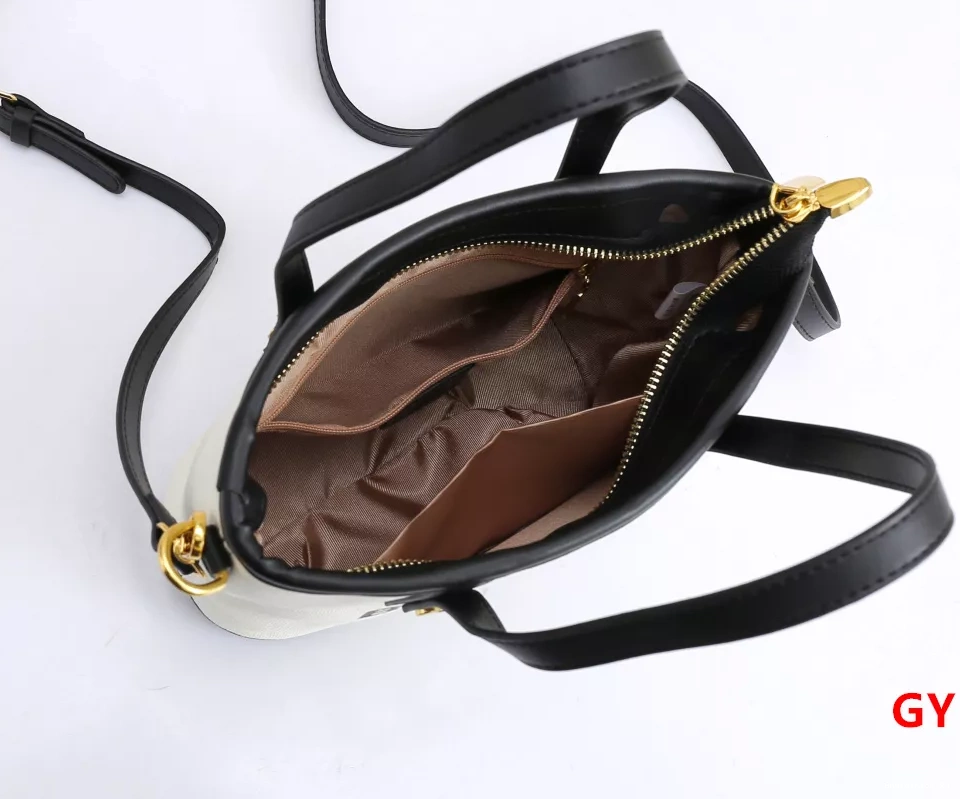 New Burberry For 3748 Refined Women Handbags 0405